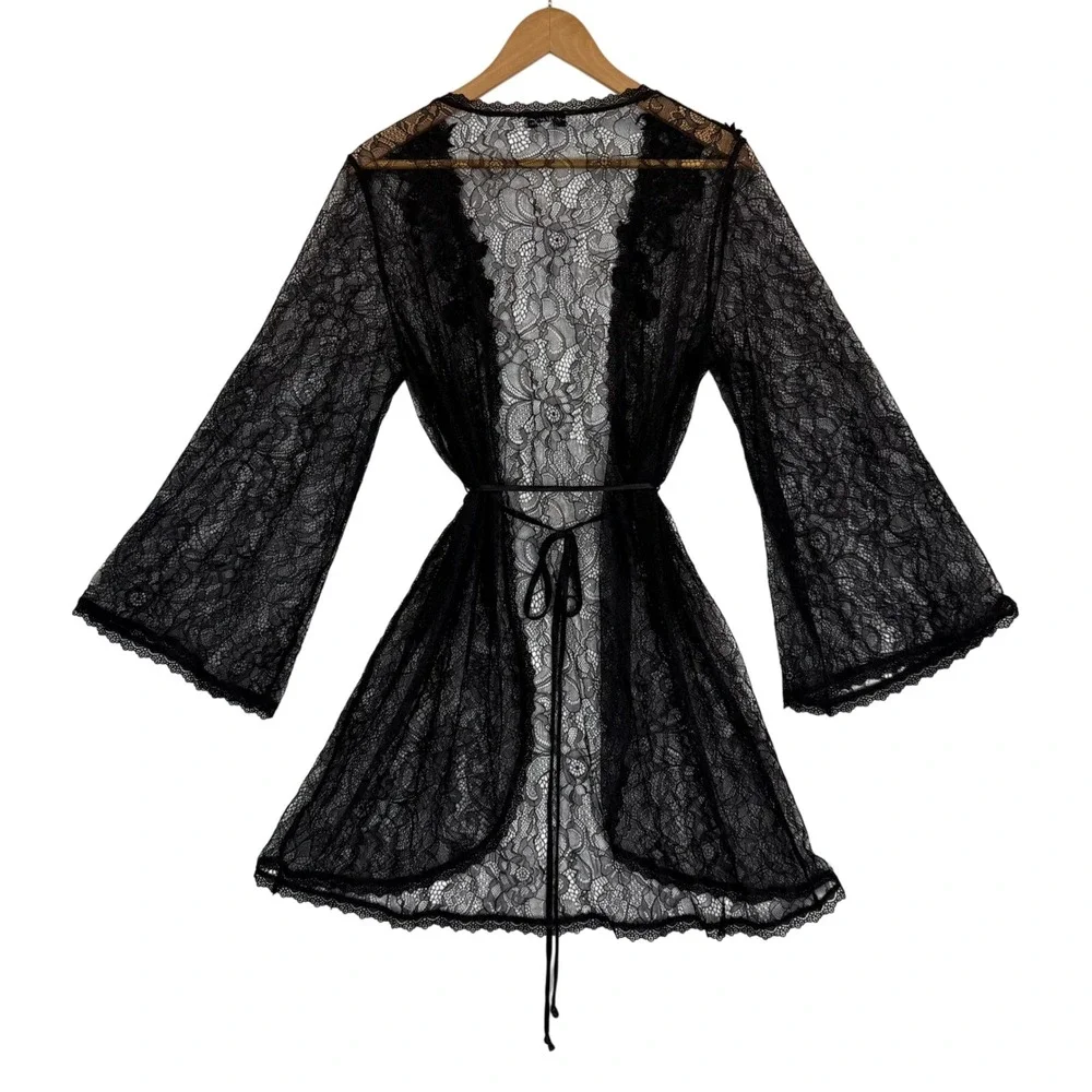 In Bloom by Jonquil Black Lace Short Robe Sheer Floral Kimono Wrap‎ Sexy Sz M-L